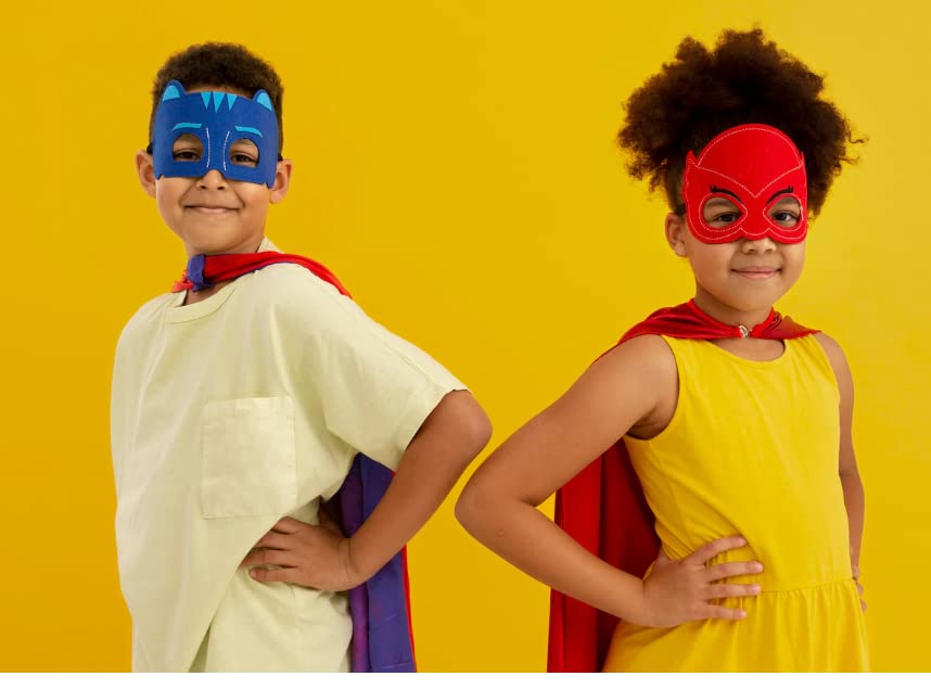 Kids Superhero Capes and Masks Set Bulk Dress Up Costumes with Bracelets for Boys and Girls Ages 2-12 – Satin Capes, Felt Masks, Birthday Party Favors, Pretend Play Toys