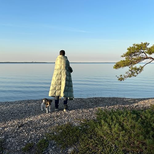 Noora North Down Camping Blanket with Footbox – Lightweight, Packable, Water Resistant Backpacking Quilt & Warm Puffy Comp...