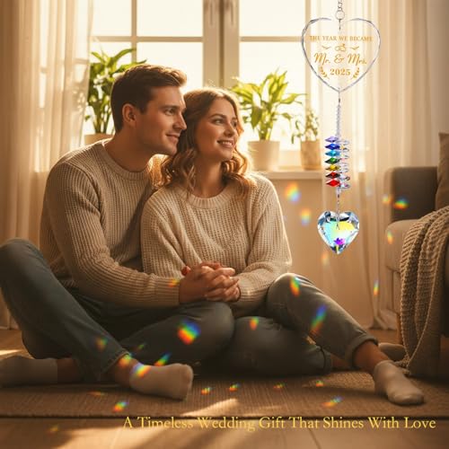Wedding Gifts, Mr and Mrs Heart Crystal Suncatcher Ornament, Wedding Gift for Couples 2025, Bridal Shower Gifts, Newlyweds Gift Ideas, First Christmas Married Keepsake Anniversary Ornament Decor