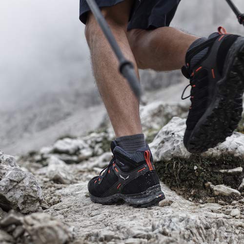 Salewa Men's Crow GTX Waterproof Gore-Tex Trail Boots for Trekking, Climbing, & Mountaineering