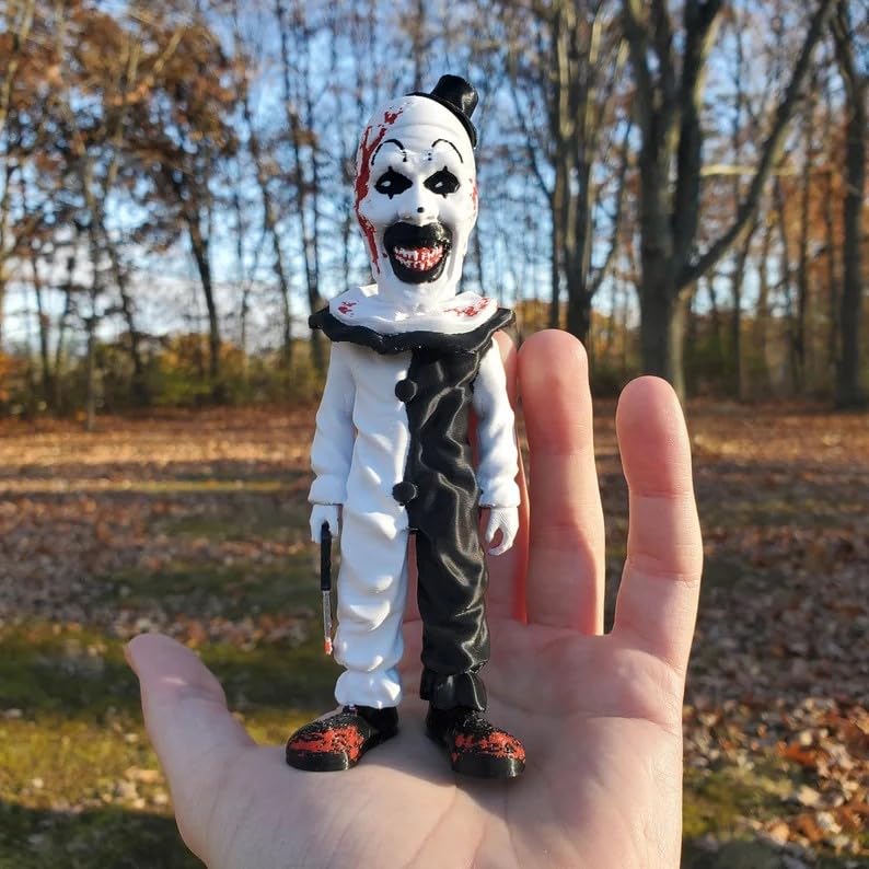 Horror Movie Garden Gnomes Halloween Decoration Outdoor Statue Clown Action Figurines Collectible Scary Creepy Garden Home Lawn Shelf Table Decor