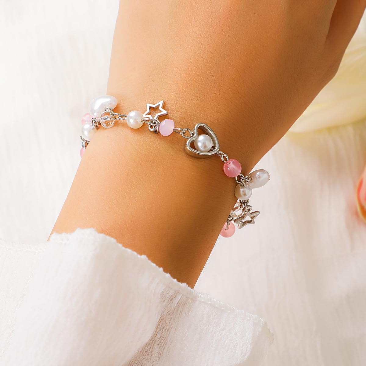 Zhang shine Y2k Bracelet Love Heart Star Beaded Chain Dainty Pendant Bracelet Gothic Punk Cool Resin For Women Adjustable Fashio