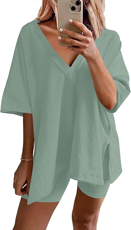 Ekouaer Womens Pajamas 2 Piece Lounge Sets Oversized V Neck T-Shirts Tops Biker Shorts Set Workout Reversible Tracksuit S-XXL