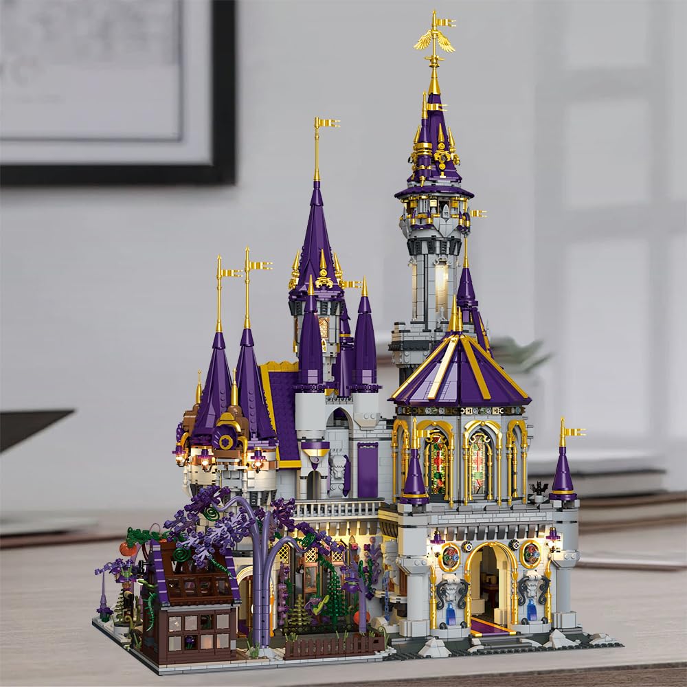 MISINI 33210 Halloween Magic Castle Building Block Set, 8514 Pieces Big Modular House Building Kit for Adults, Street View Castle Model Toy Building Bricks Set, MOC Collectible Construction Toy Gift