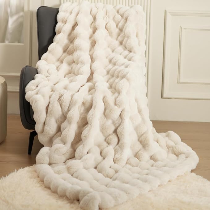 macinso Super Comfort Oversized Warm Thick Bubble Luxury Plush Rabbit Faux Fur Throw Blanket, Fluffy Blanket,Soft Cozy Bla...