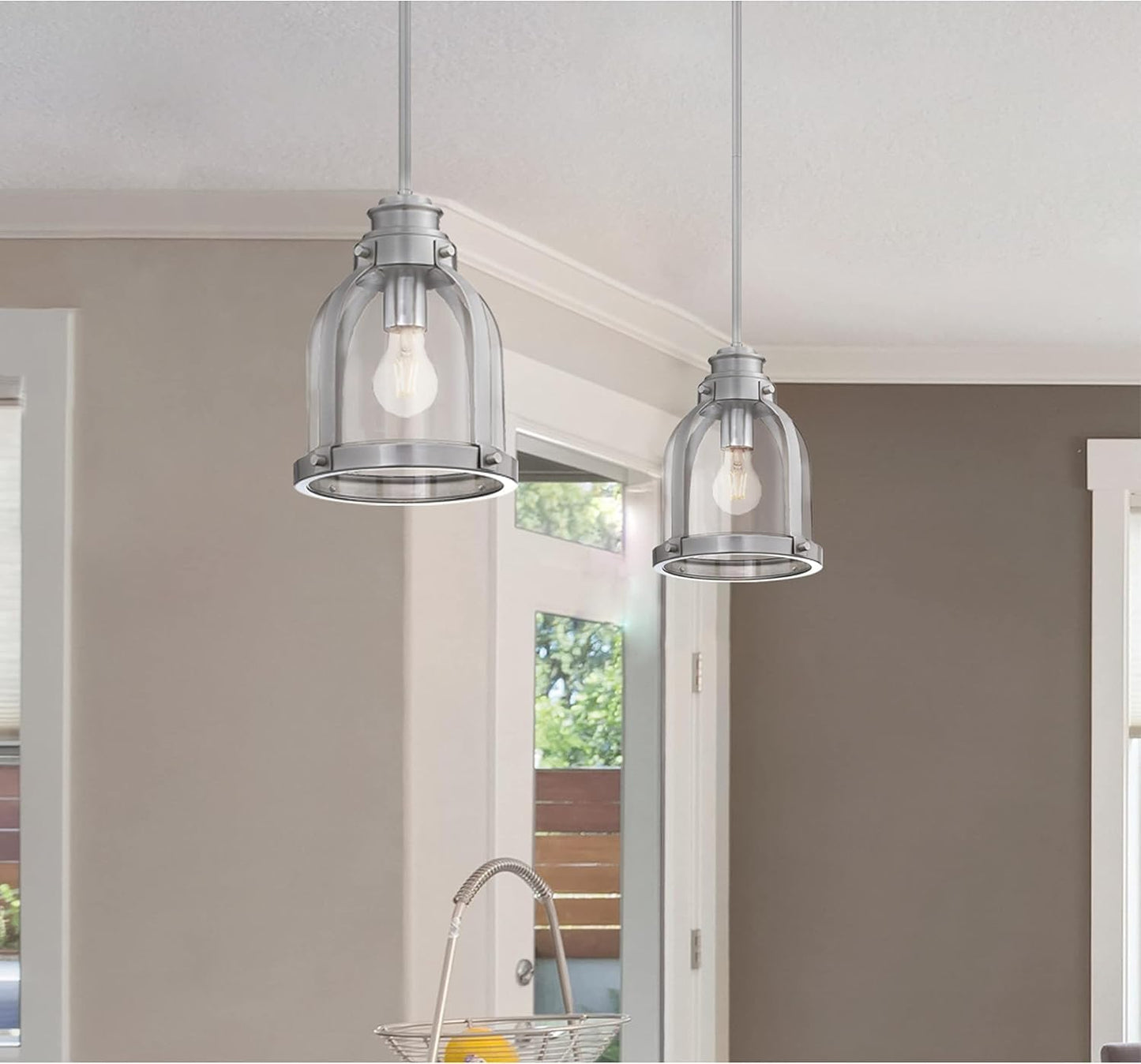 Hrsovii A19 Clear Incandescent Rough Service Light Bulb, 100 Watt Incandescent Light Bulbs, A19 100 WATT Bulbs ，2700K Soft White, E26 Medium Base, 110-130V (4 Pack)