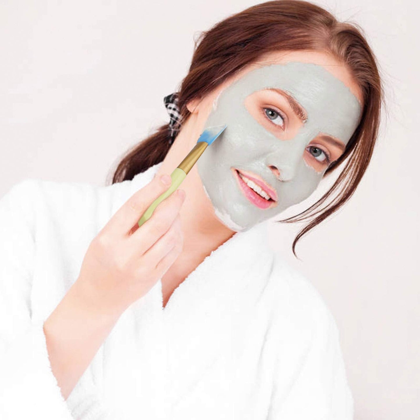 Cuttte 4pcs Silicone Face Mask Applicators, Flexible Facial Mud Masks Applicator, Hairless Moisturizers Tools, Soft Facial Brush