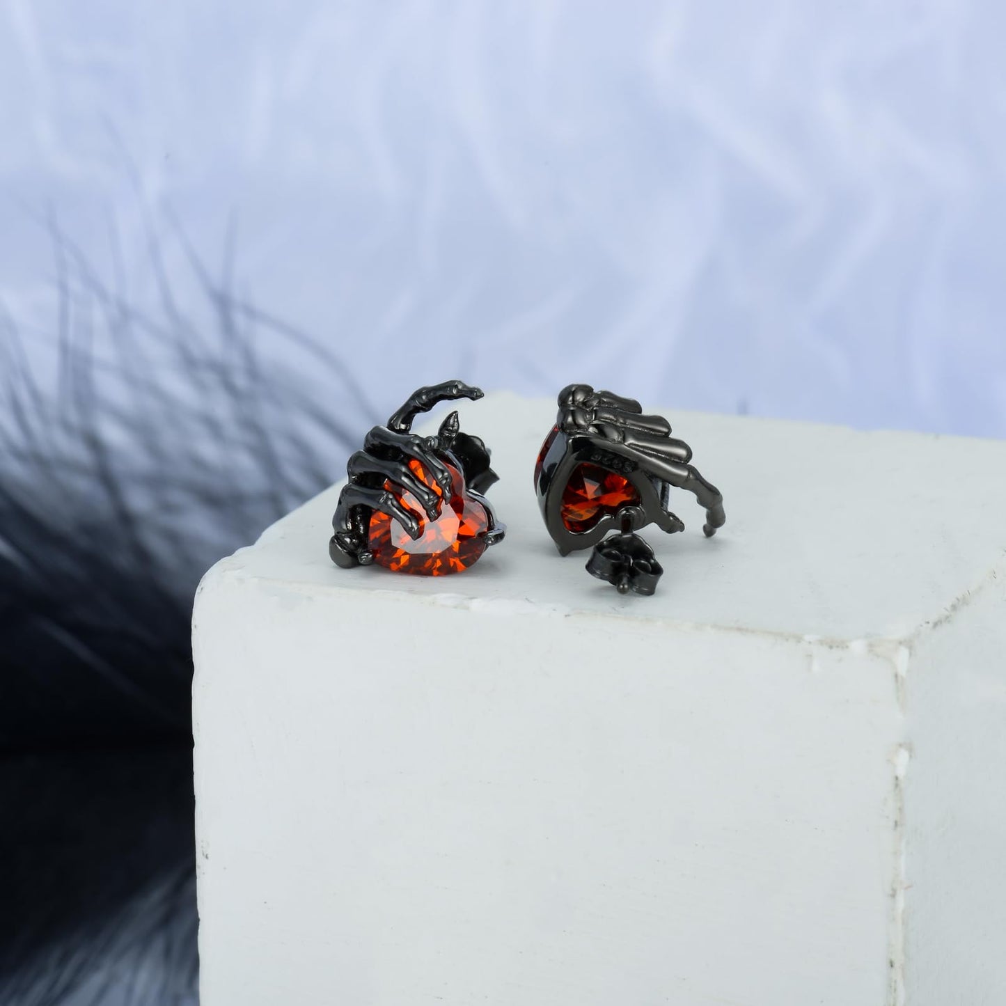 OHAYOO Skeleton Hand Earrings 925 Sterling Silver Skull Stud Earrings, Goth Earrings for Women & Men, Gothic Jewelry Gift, Perfect for Prime Shopping Halloween