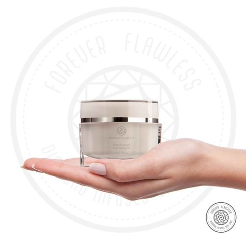Forever Flawless Diamond Infused Facial Peeling Gel. New & Improved Formula for Best Exfoliation, Microdermabrasion, Purification & Detox for a Flawless, Glowing Skin.