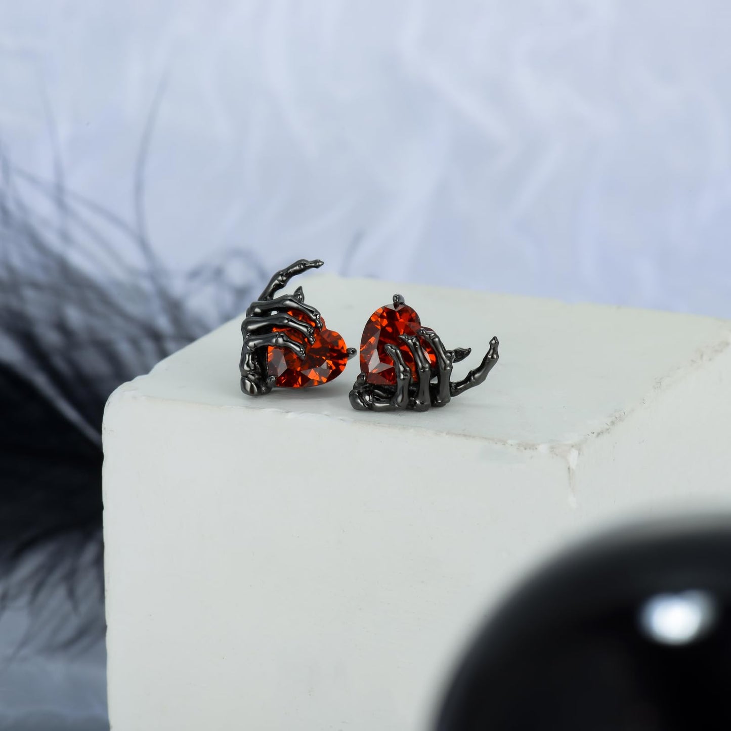 OHAYOO Skeleton Hand Earrings 925 Sterling Silver Skull Stud Earrings, Goth Earrings for Women & Men, Gothic Jewelry Gift, Perfect for Prime Shopping Halloween