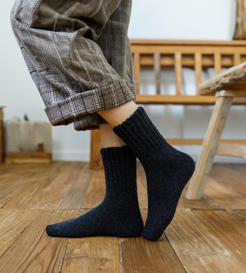 Women's Wool Thermal Socks Warm Winter Thick Cozy Crew Boot Socks for Hiking Ski Outdoor Cold Weather Comfy Everyday Work