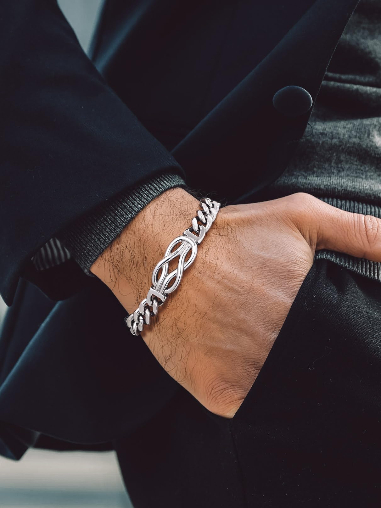 Bandmax Gift for Him BF Husband Infinity Love Knot Chain Bracelet with Love Message Card Luxury Look Mens Link Bracelets 9 Inch Ideal Gift for Valentines Day Christmas Father's Day