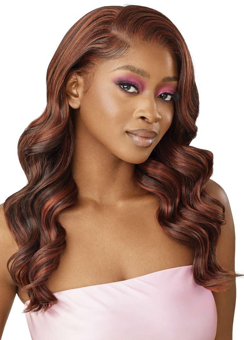 Outre Airtied 100% Fully Hand-Tied Wig - Human Hair Blend - Natural Body Wave 22 (DR2/CREAMY TOFFEE)