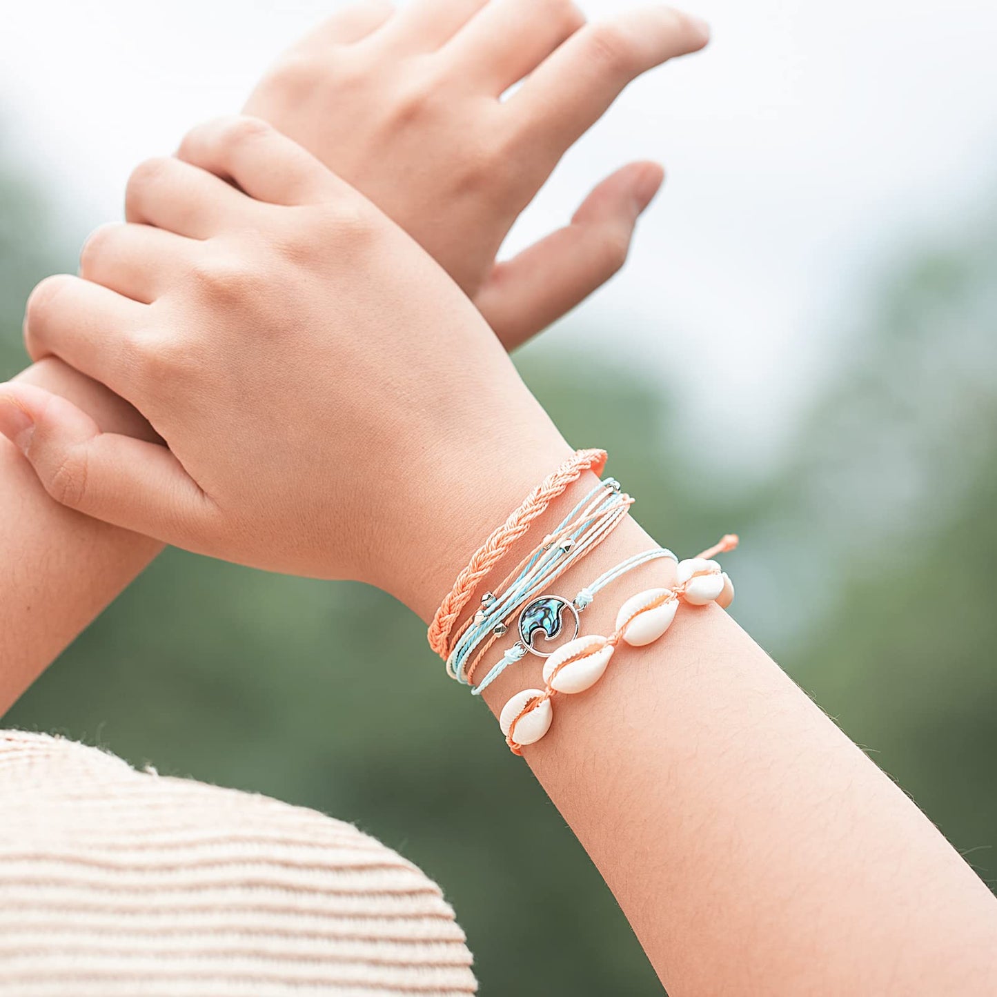 FANCY SHINY Wave String Bracelets Braid Puka Shell Bead Bracelets Handmade Cute Trendy Boho Abalone Jewelry Gifts for Women(Cora