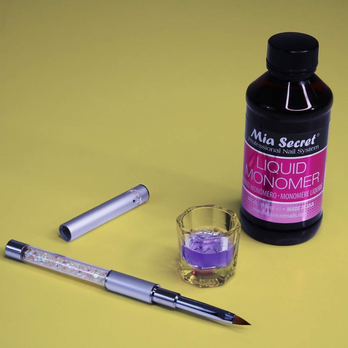 Mia Secret 8 oz / 240ml LIQUID MONOMER PROFESSIONAL ACRYLIC NAIL SYSTEM
