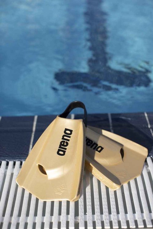Arena Unisex Adult Powerfin Pro II Swim Training Fins Men and Women Silicone Short Blade Flippers Left/Right Customized, Lime, Size 6-7
