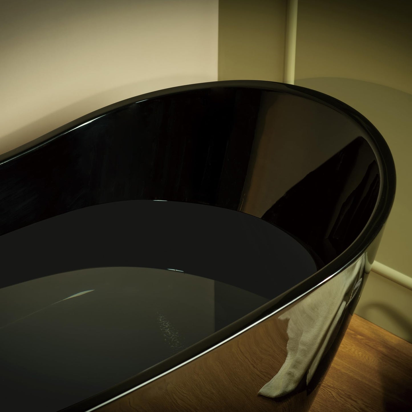 WOODBRIDGE 59" L x 28-3/4" W Freestanding Contemporary Soaking Bathtub with Matte Black Drain & Overflow, Black, B8811-MB