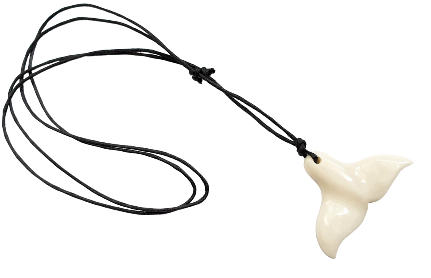 Swimmi Whale Tail Bone Necklace for Women Men, Hand Carved Bone Whale Tail Necklace Necklace Handmade Maori Lucky Whale Tail Bon