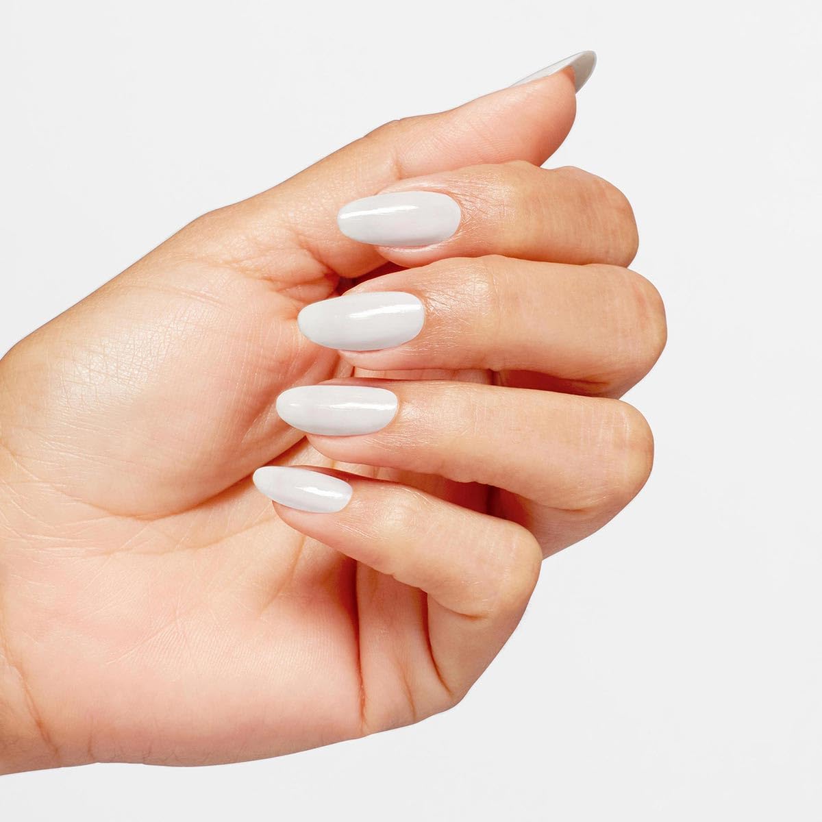 OPI Nail Lacquer Alpine Snow | Opaque Soft White Crme Chip Resistant Nail Polish | Fast Drying, Streak Free