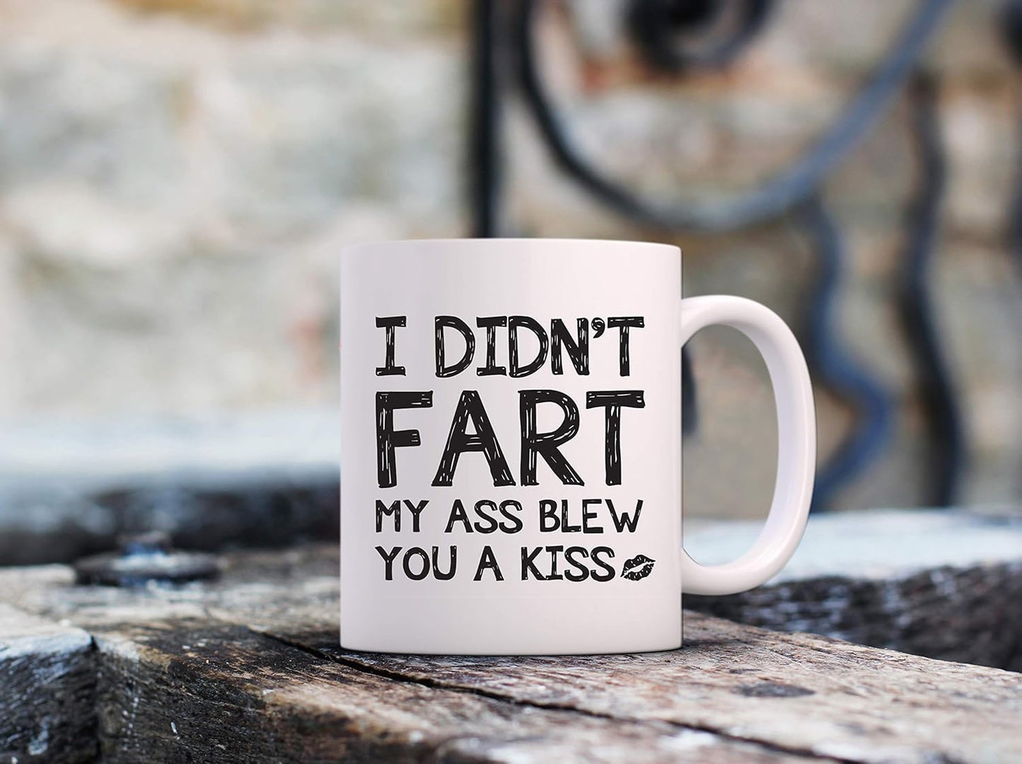 Funny Gag Gifts - I Didn't Fart Mug - Best Birthday Gifts for Men, Dad, Women - Unique Gift Idea for Him from Son, Daughter, Wife - Bday Present for Adults, Husband, Brother - Fun Novelty Cup