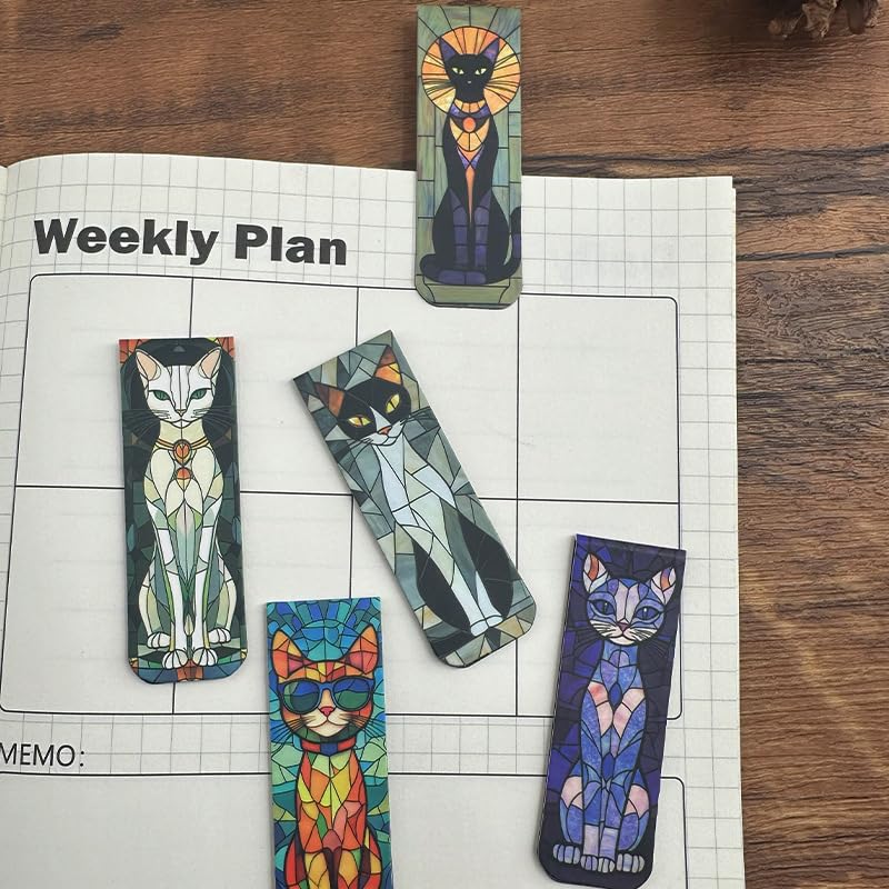 Cat Lover Gifts For Women, Cat Mom Gifts, Cat's Themed Box For Crazy Cats Lady, Mothers Day Gift For daughter, Christmas Birthday Gift For Cats Lovers Bestfriend Coworke Daughter with 16 oz Glass Cup