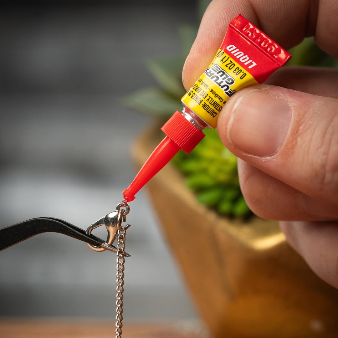 Super Glue Future Glue Liquid 6 Mini Single Use Tubes, Clear, Instant Bonding, Fast Dry, Professional Cyanoacrylate Adhesive, Great for Wood, Metal, Plastic, Crafts, Ceramic, and Toy Repairs