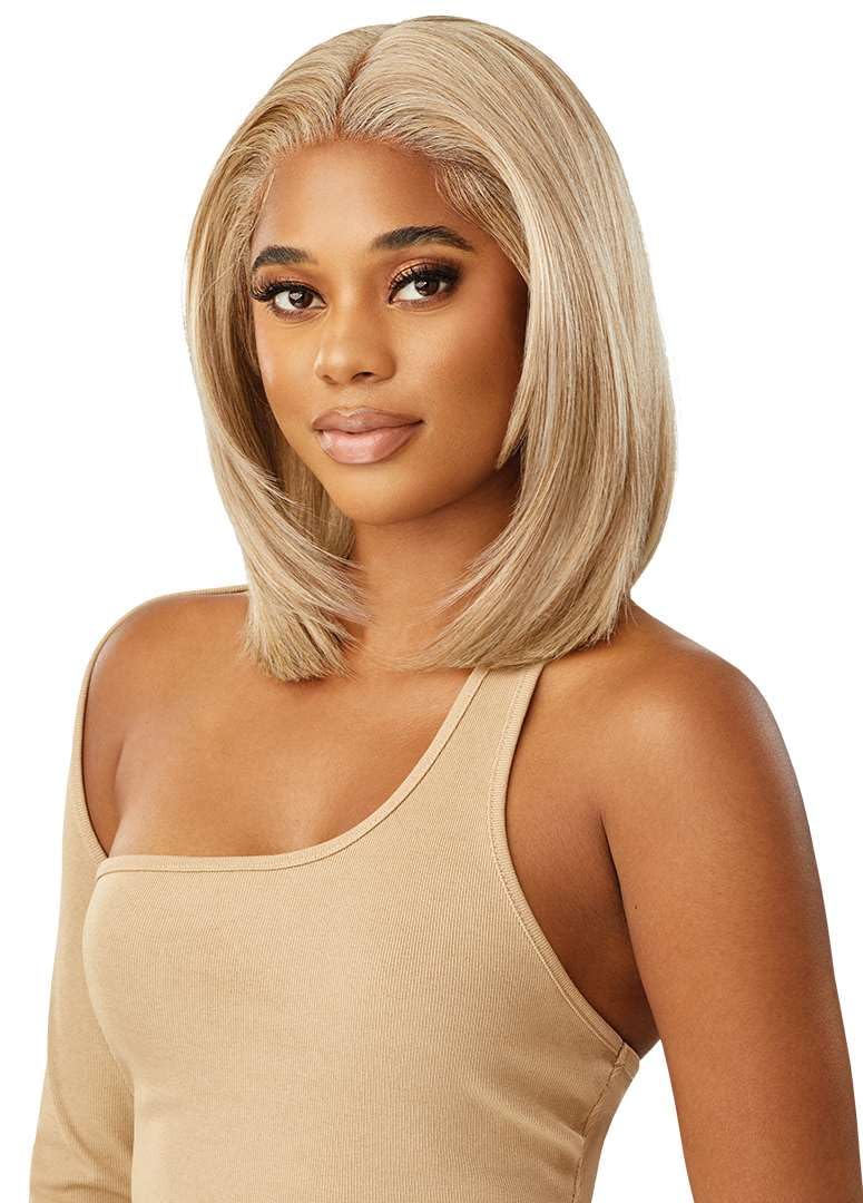 Outre Lace Front Wig - Melted Hairline - Mora (GINGER)