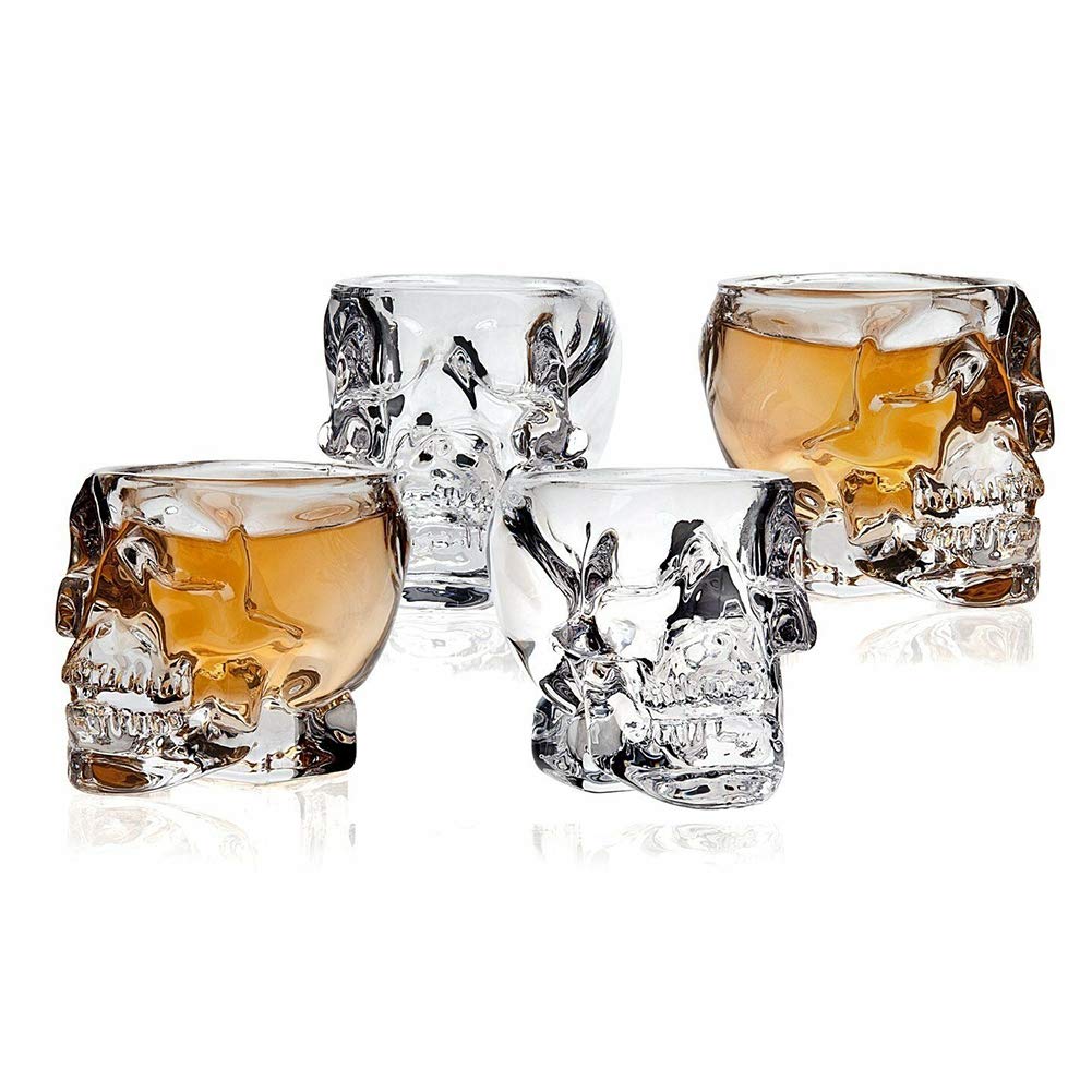 URMAGIC 4 Pcs Skull Shot Glasses, 2.5 Oz Crystal Skeleton Cup, Halloween Drinkware Supplies, Skull Shaped Clear Glass Cup, Whiskey Glasses for Men