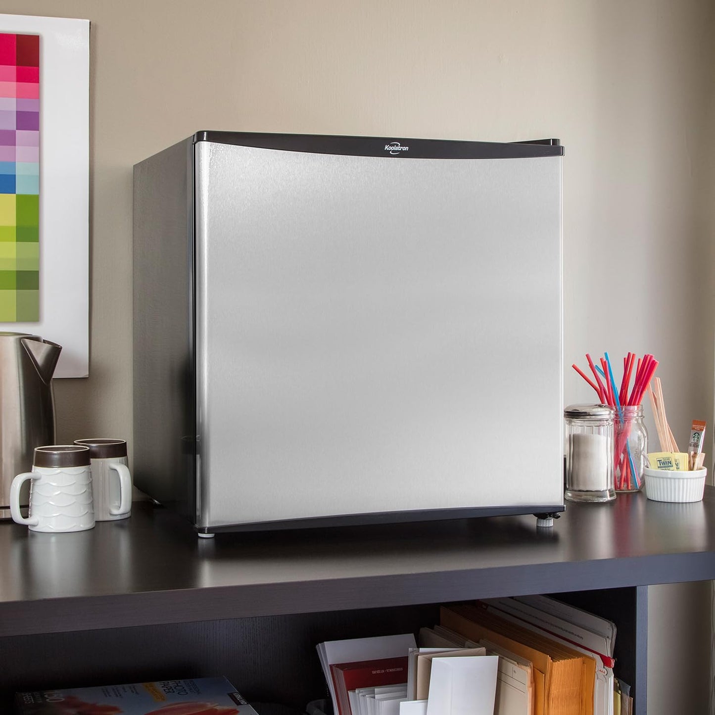 Koolatron Refrigerator - Mini Fridge With Freezer For Kitchen, Bedroom, Office, Dorms, Cool Storage For Wine, Beverages, Compact Free Standing, 1.6 Cubic Feet Capacity, White