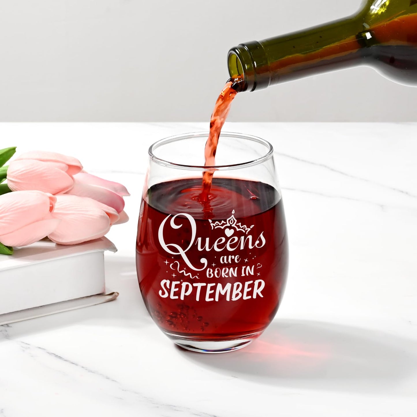 Futtumy Birthday Gifts for Women, Queens Are Born in September Wine Glass, Funny September Birthday Gifts for Daughter Mom Her Wife Sister Friend Girlfriend, Virgo Libra Presents for Women, 17oz/500ml