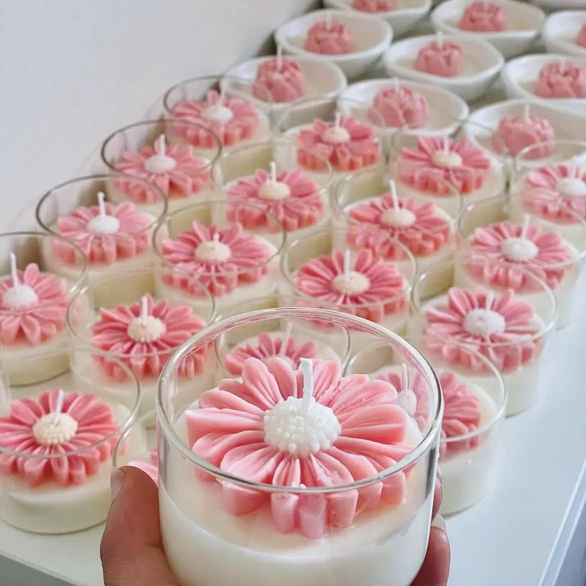 Daisy Candle Mold 4pack, Daisy Silicone molds for Candles, for soap,Candles,Resin,Polymer Clay, Plaster and More DIY Craft