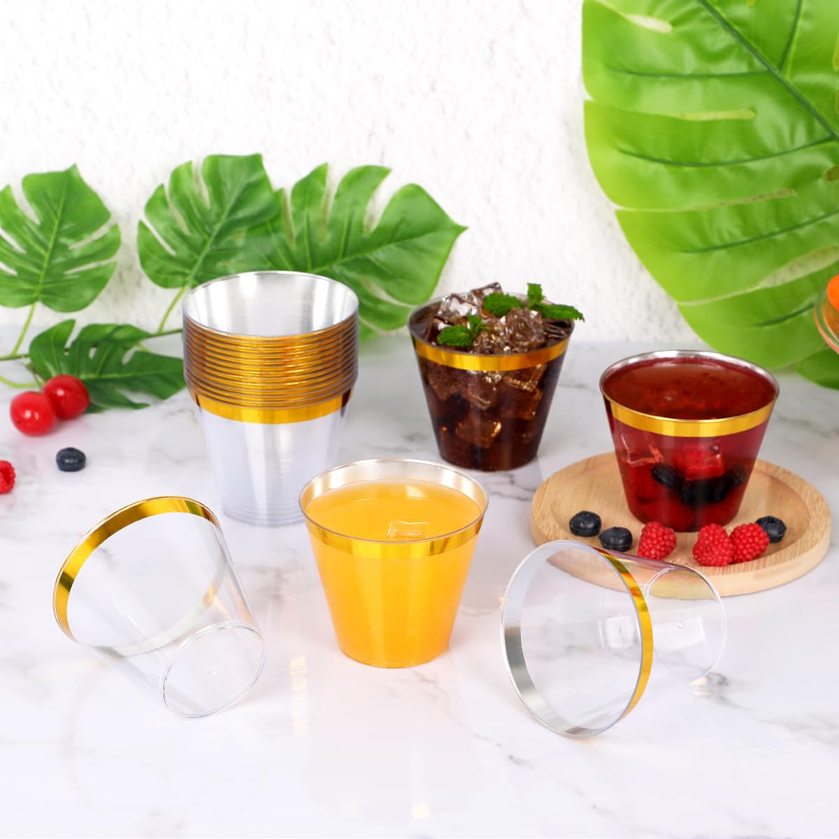 Upigi 100 Pcs Gold Plastic Cups,9Oz Gold Rimmed Plastic Cups,Heavy Duty Gold Rim Clear Disposable Plasitc Cocktail Tumblers Wine Cup for Party,Wedding,Birthday,Christmas