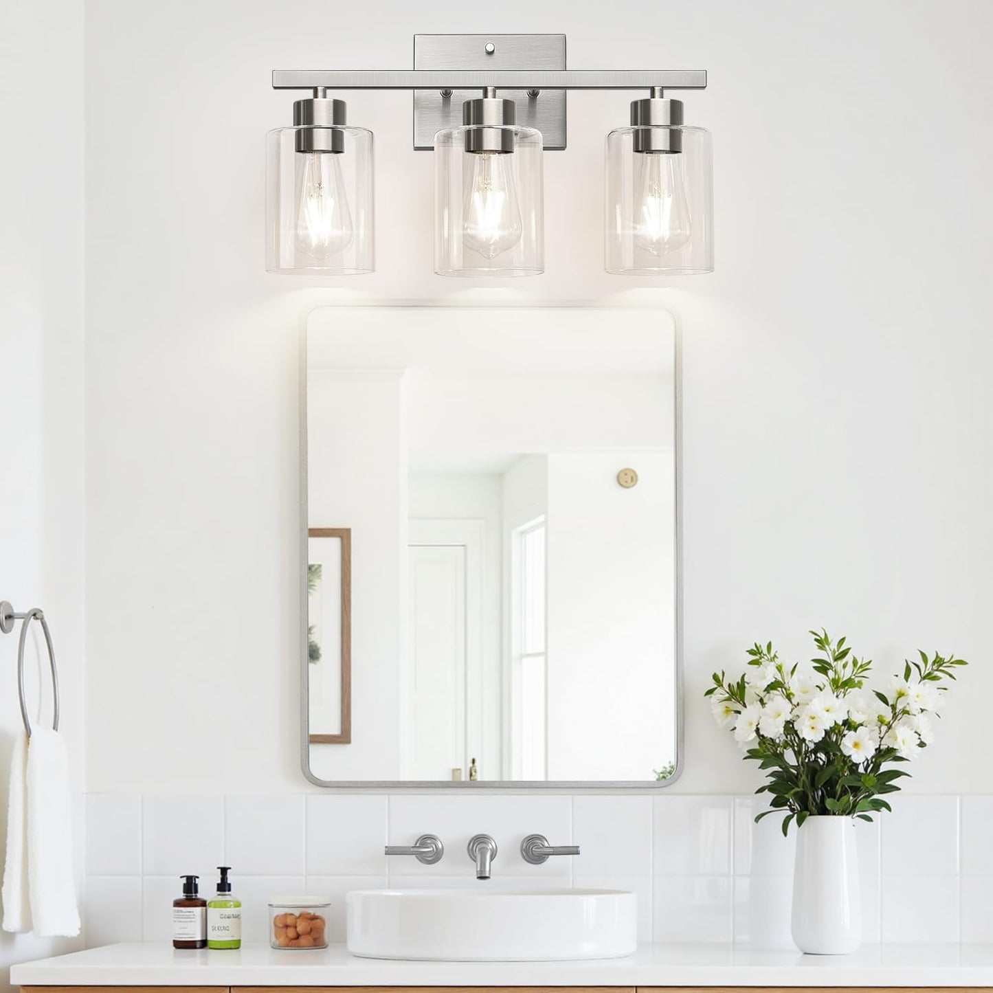 Meybiok 3-Light Bathroom Light Fixtures, Brushed Nickel Vanity Lights, Bathroom Lighting with Clear Glass Shade, Vanity Lighting fixtures for Mirror Kitchen Bedroom Hallway Living Room