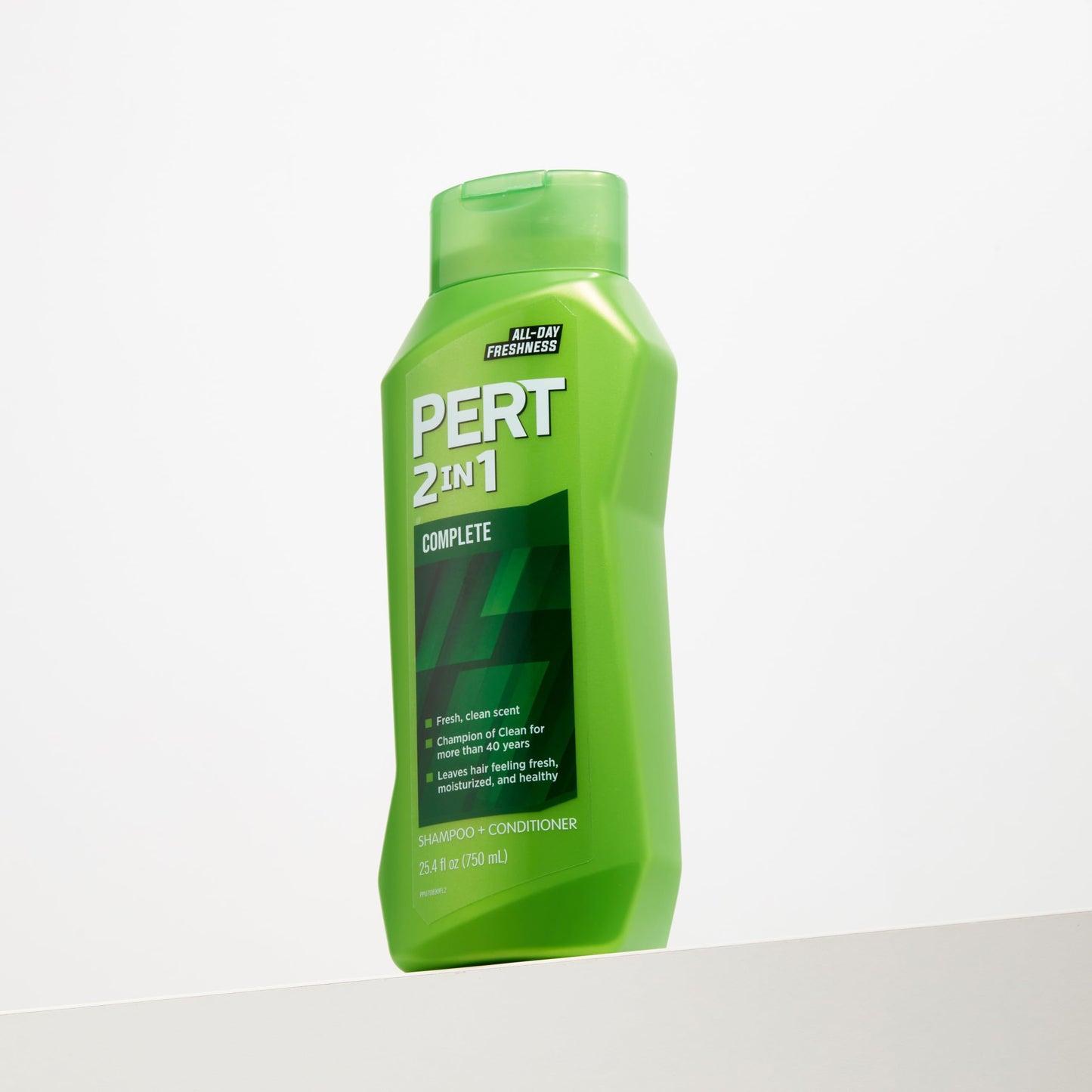PERT 2 in 1 Complete Clean Shampoo and Conditioner - Mens Shampoo for Daily Use - Hair Conditioner for Men - Removes Dirt, Oil,