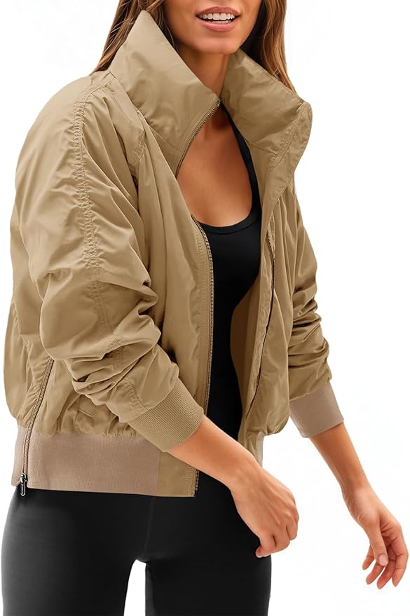 Fisoew Womens Windbreaker Crop Jackets Long Sleeve Zip Up Hidden Hooded Winter Bomber Jacket with Pockets