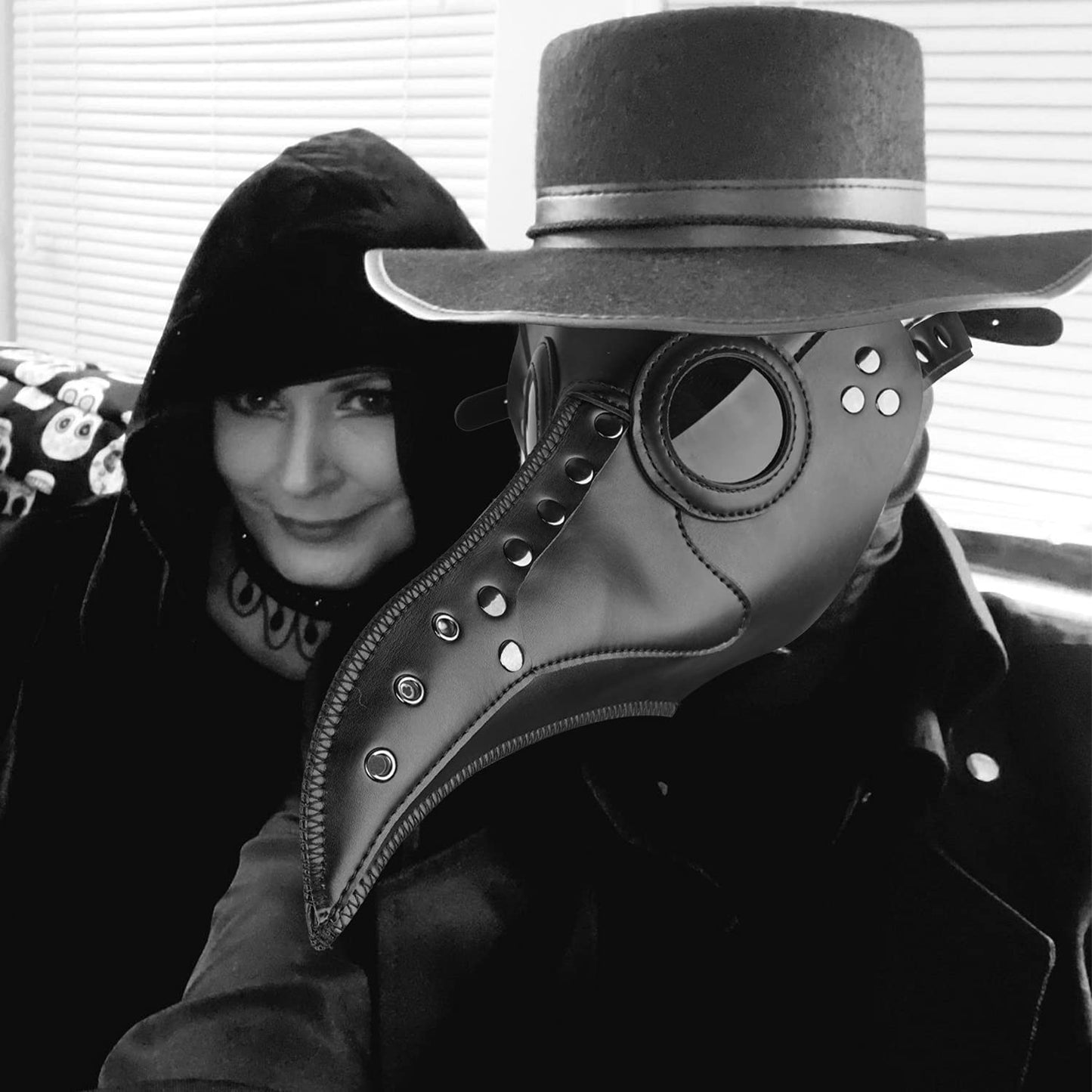 Black Leather Plague Doctor Mask Long Nose Bird Beak Plague Mask Steampunk Halloween Costumes Props Mask for Adult
