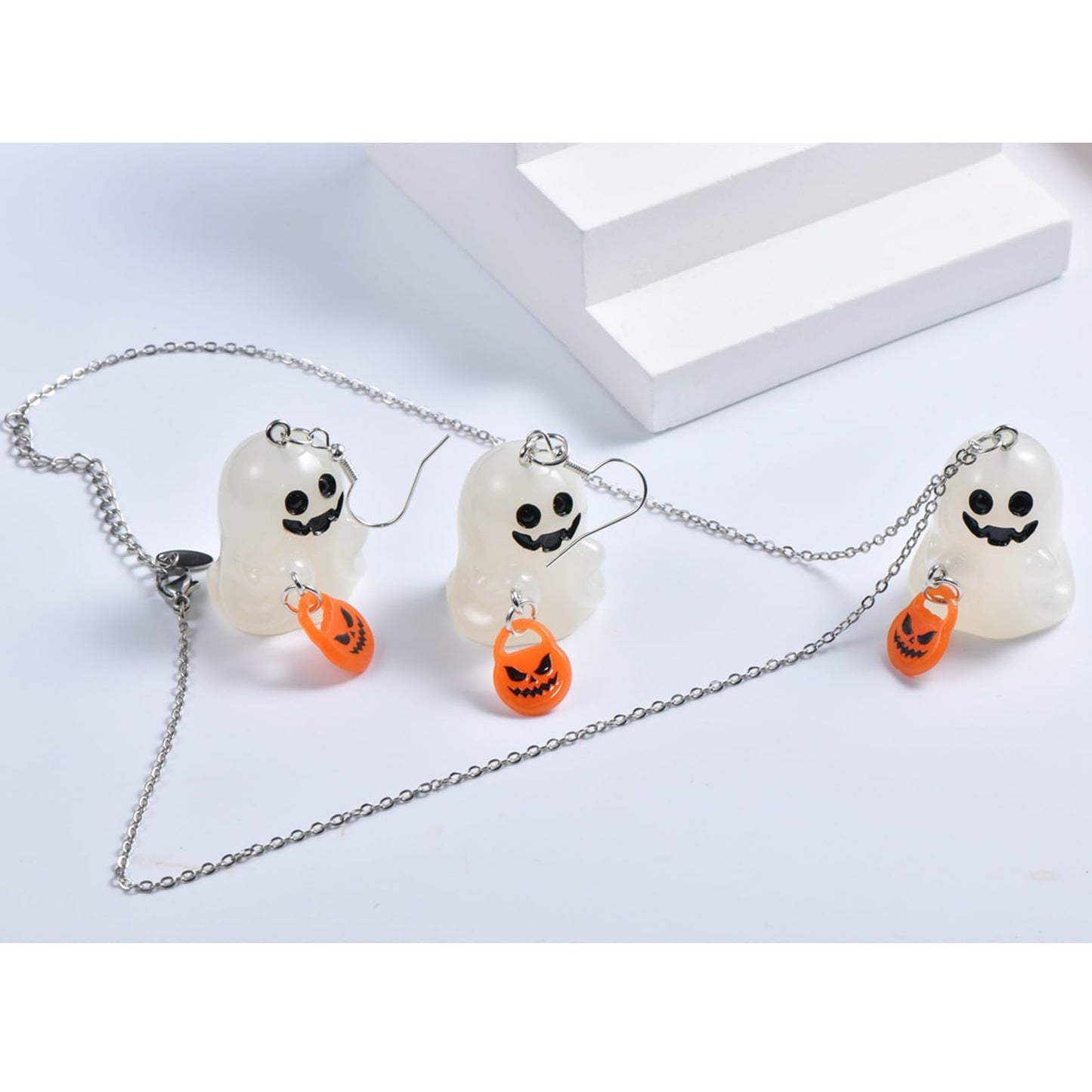 Ghost Earrings，Spooky Halloween Earrings Necklace Set for Women Pumpkin Ghost Glow In The Dark Dangle Earrings，3d Light Up Candy Corn Necklaces Holiday Jewelry Gifts (Set1)