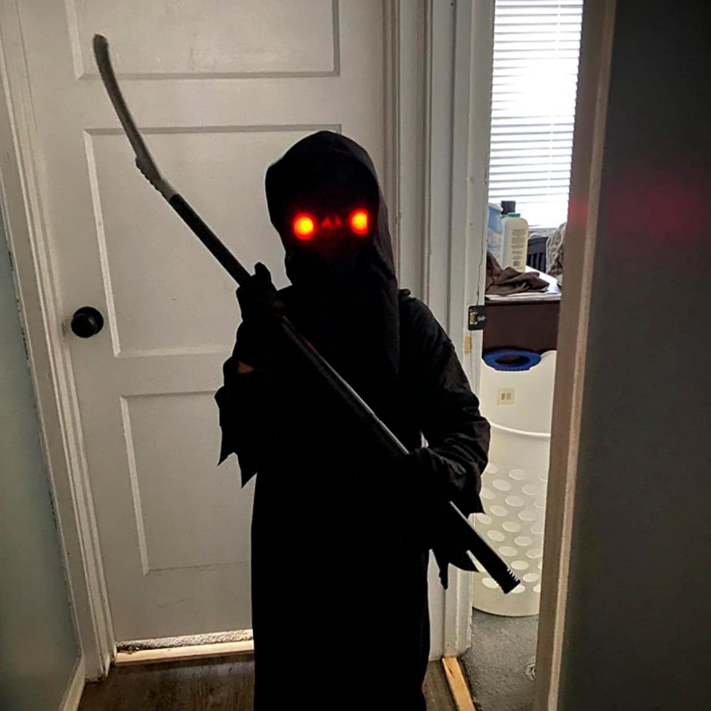 Glowing Red Eyes Glasses Scary Grim Reaper Cosplay Halloween Costume Accessories Flashing Light up Glasses Eyewear Christmas Rave Party Favors Evil Devil Eye Goggles Eyeglasses