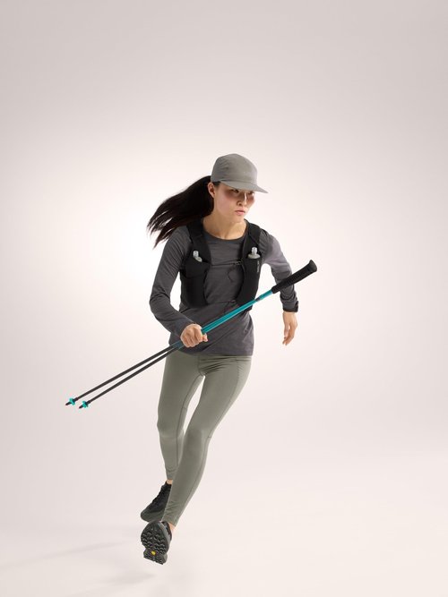 Arc'teryx Taema Crew Neck Long Sleeve Shirts for Women | Quick Dry Long Sleeve Workout Shirts - Hiking Running Fitness Tops | Black Heather, Medium