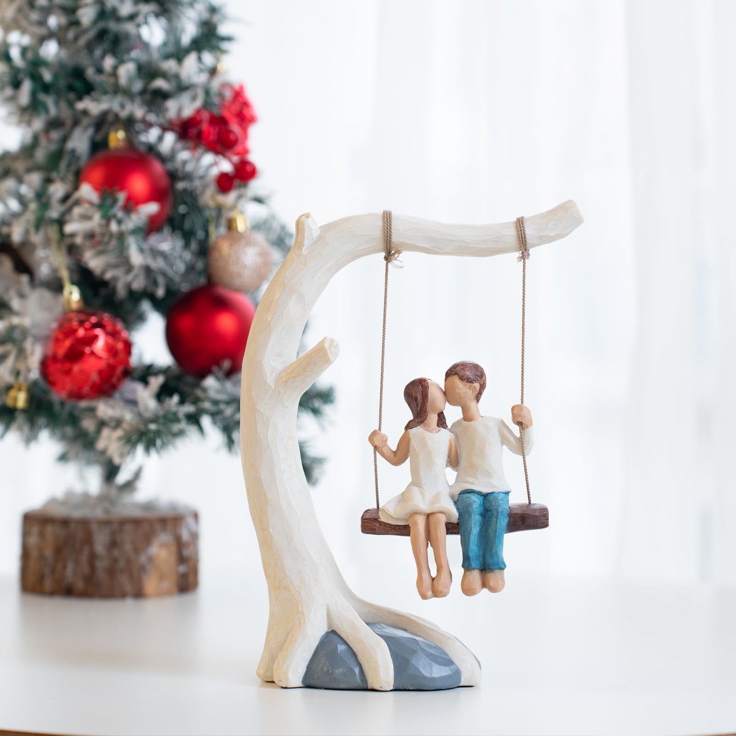 Romantic Couple Swing Statue.Kissing Sculpture Anniversary Wedding Gifts for couple,Valentine's Day and birthday Gifts for Wife or Girlfriend.Sweet Home Decoration. Conveying Love's Romance and Warmth