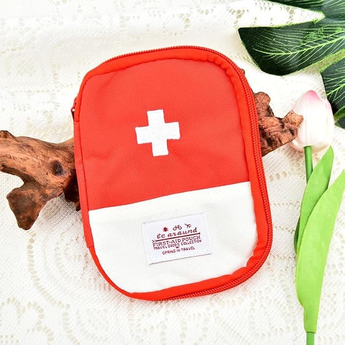 First Aid Bag Medical Case Empty Small Storage Case Portable Travel Medicine Organiser Bag for Women Men Red Mini Medical ...