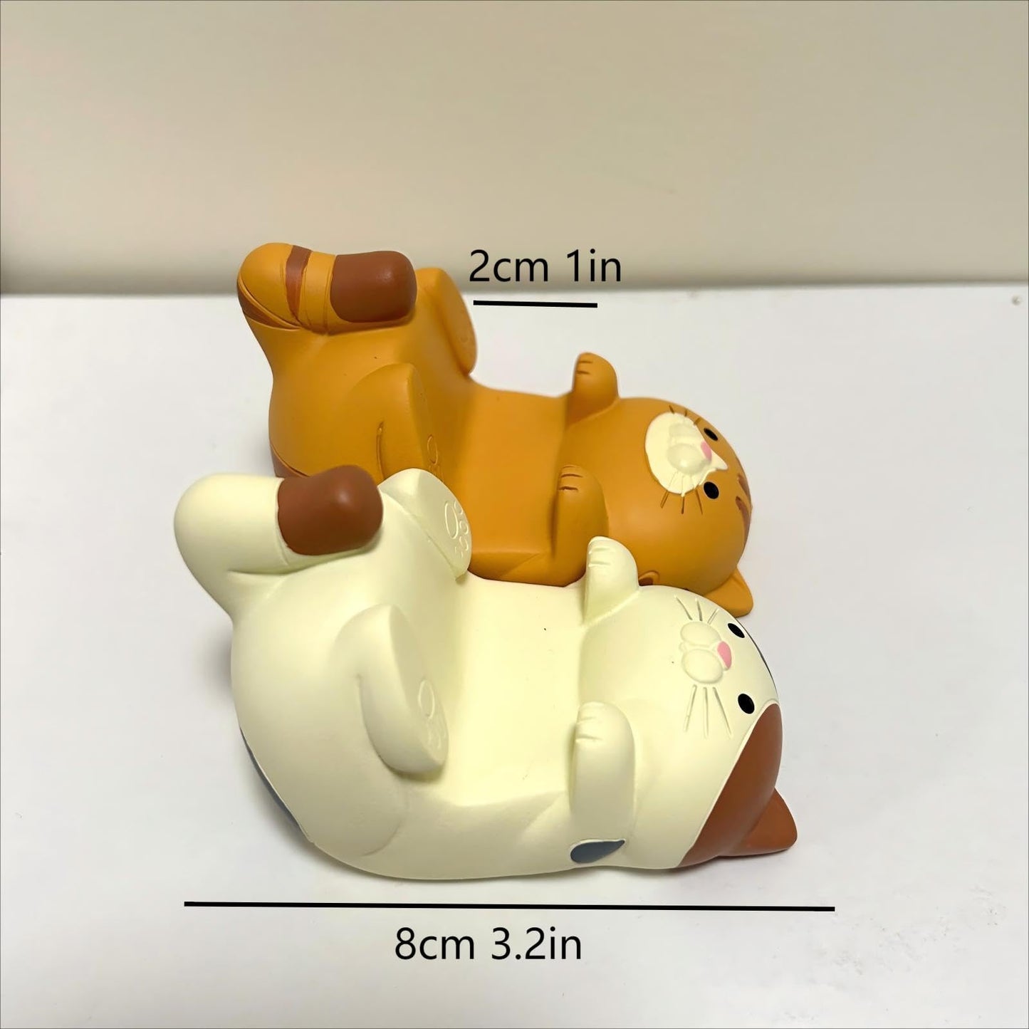 Cute Cat Phone Stand Set, 2-Pack Desktop Cell Phone Holders, Orange And White Kitty Design, Funny Gifts For Cat Lovers, Resin De