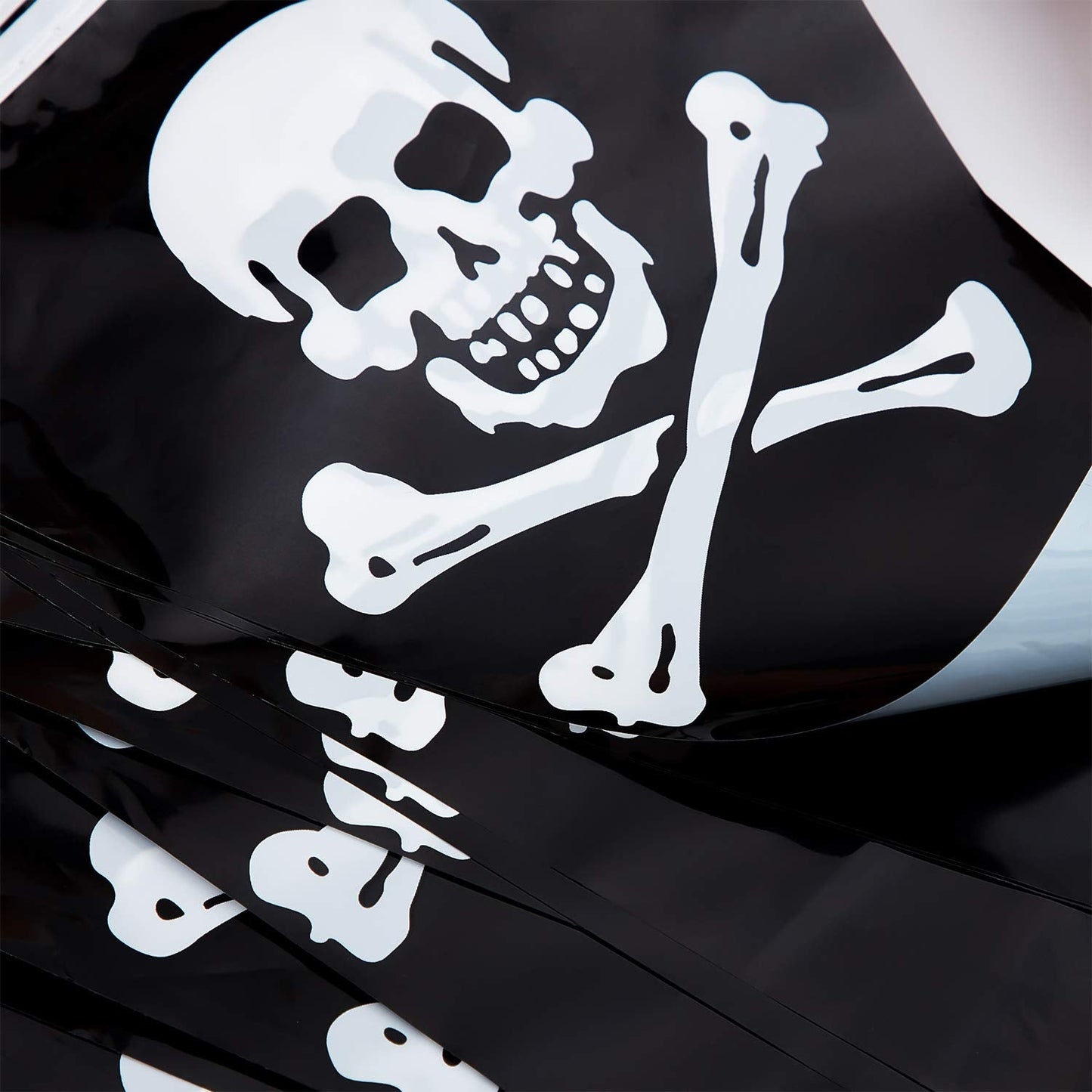 Tatuo 60 Pcs Pirate Banner Skull Halloween Pirate Flag Birthday Party Decorations Jolly Roger Ship Triangle Pennant Bunting Decor for Halloween Celebration Decor Outdoor Party Supplies