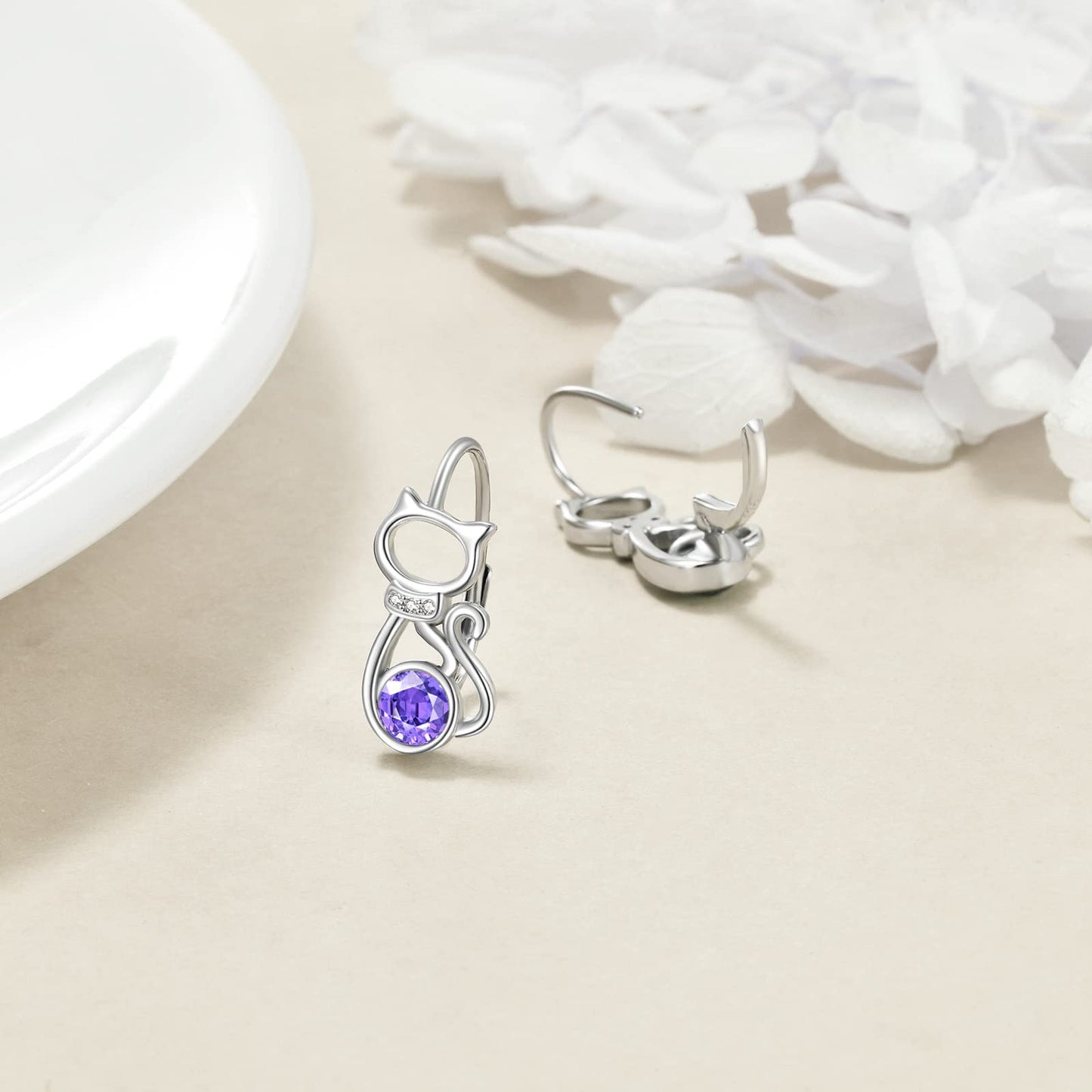 AOBOCO 925 Sterling Silver Cat Earrings for Women Purple Crystal Leverback Dangle Earrings Cat Jewelry Packaged with Jewelry Box Gifts for Women Wife