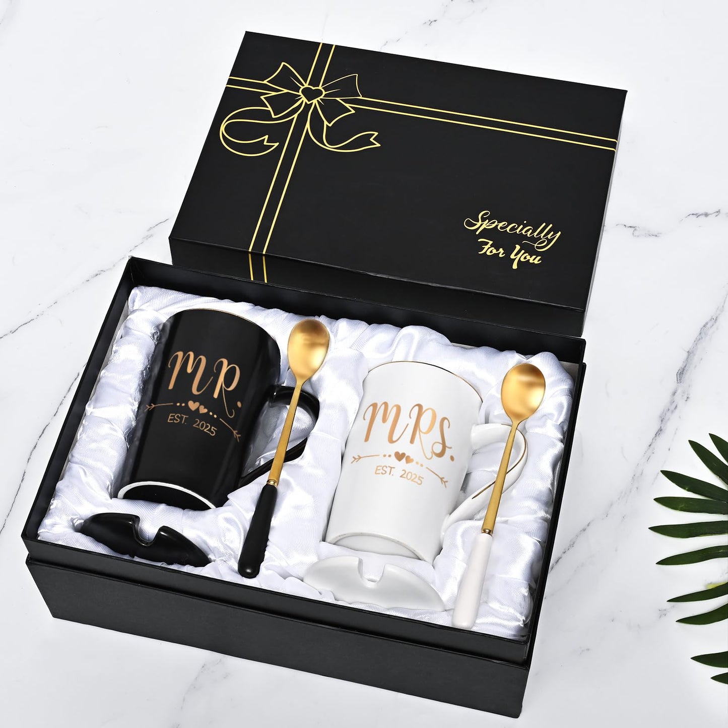 Cabtnca Wedding Gifts, Mr And Mrs Gifts, Engagement Gift for Couples 2025, Mr And Mrs Est 2025 Mug Set, Wedding Registry Bridal Shower Gift, 14 Oz Black & White