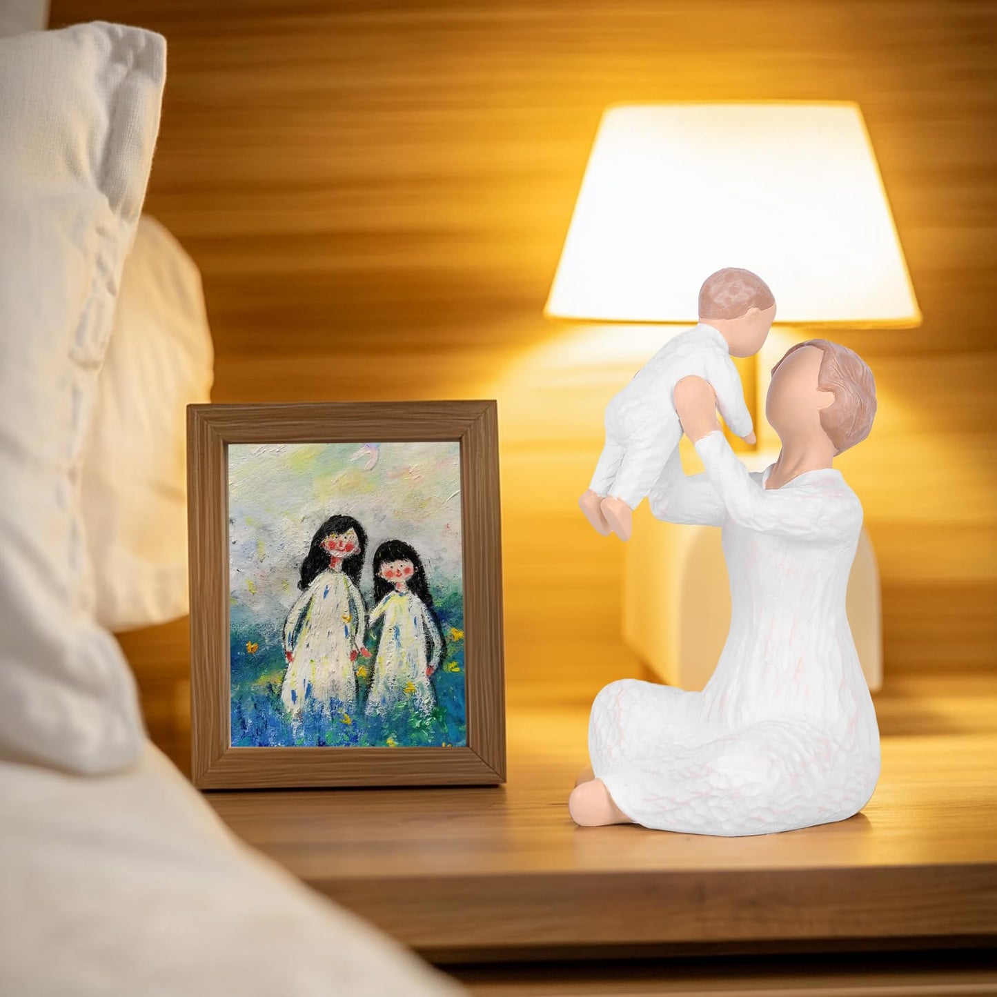 HJWHJW Grandma Gifts - Grandmother Figurine, First Time Grandma Gift, Birthday, Mother’s Day, Hand-Painted Resin Sculpture Keepsake