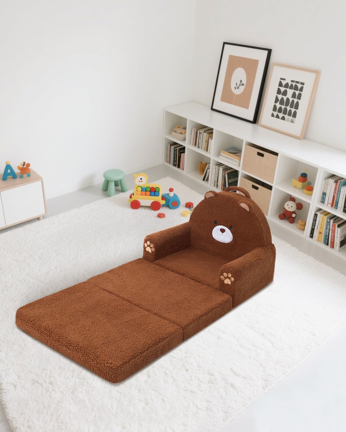 MOONBEEKI 2-in-1 Foldable Toddler Couch – Soft Sherpa Sofa Chair for Kids Ages 1–3, Brown Bear, Medium