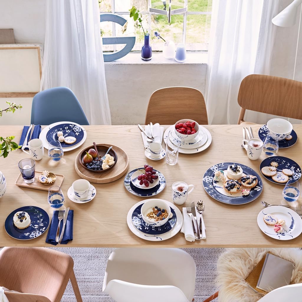 Villeroy & Boch Old Luxembourg Brindille Buffet Plate, 11.75 in, Premium Porcelain, White/Blue