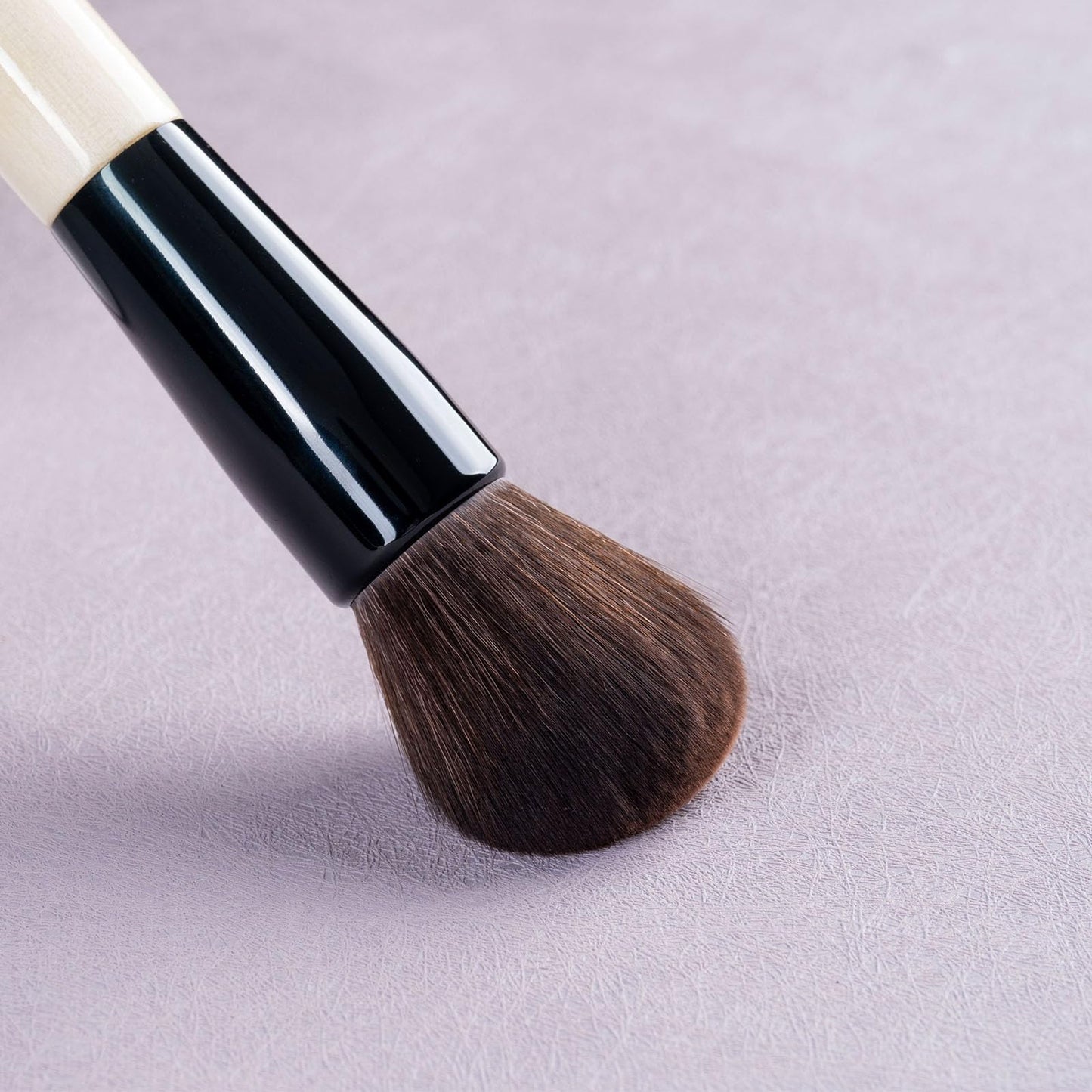 ENZO KEN Natural Black Goat Hair Kabuki Powder Brush, Natural Hair Blush Brush & Contour Brush, Natural Face Powder Brush, Natur