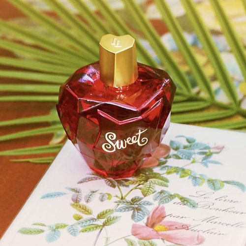 Lolita Lempicka Sweet Eau De Parfum Spray - Floral Gourmand - Ideal for Daily Wear and Special Events - 1.7 Oz